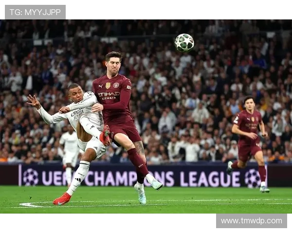 萨拉赫在欧冠赛场表现稳健,创下最快帽子戏法纪录分析 萨拉赫在欧冠赛场表现稳健,创下最快帽子戏法纪录分析