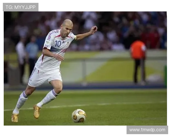 齐达内射门方式 齐达内射门方式