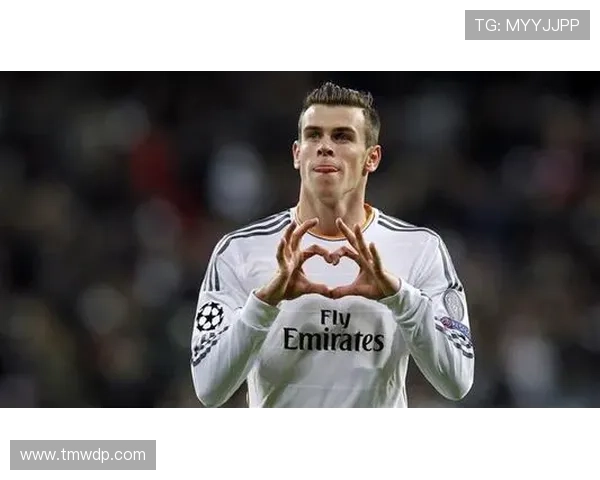 莱奥 vs 维尼修斯：速度型边锋的两种答案